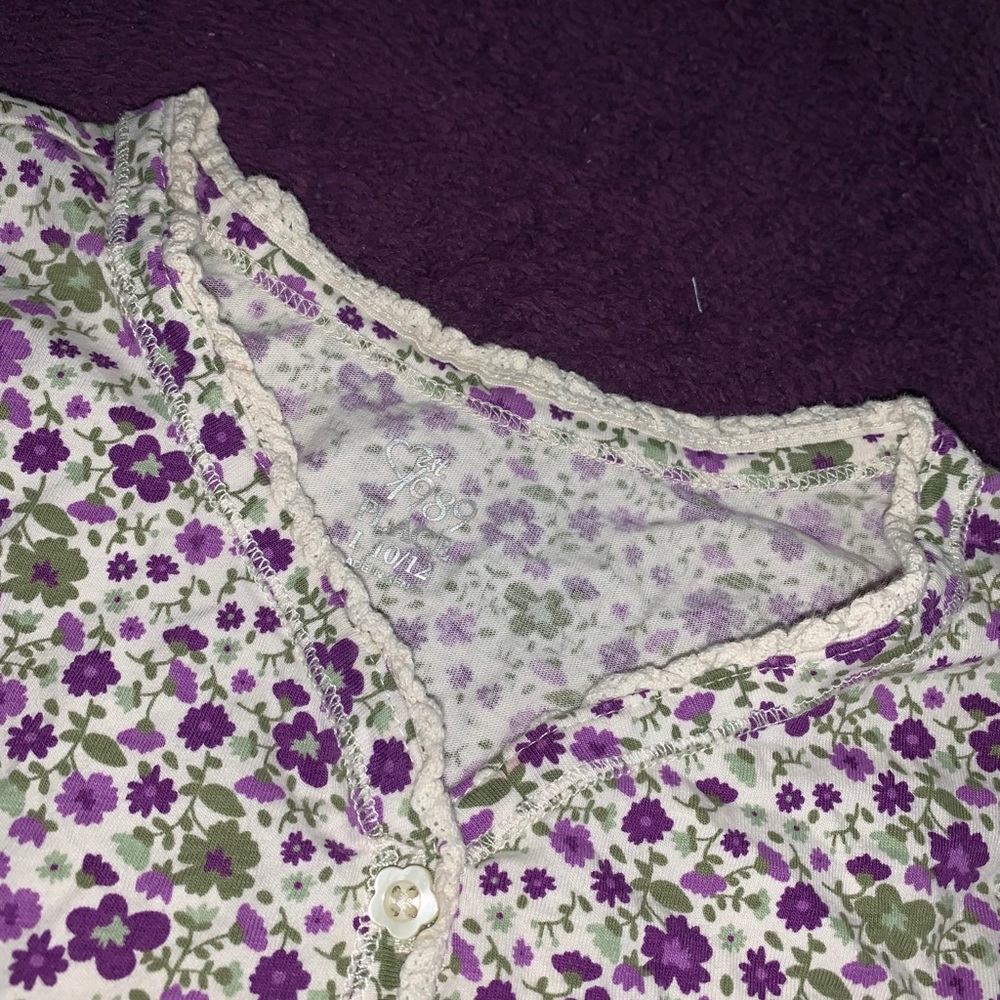 🌿Floral Top🌿 - Picture 4 of 4